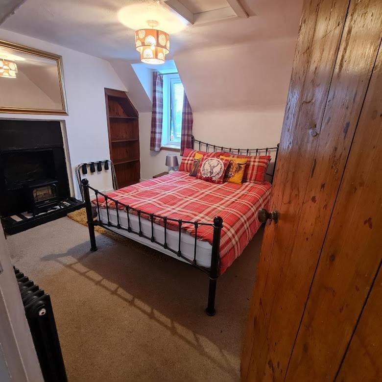 Ness City Cottage - Attic Apartment Inverness Exterior photo